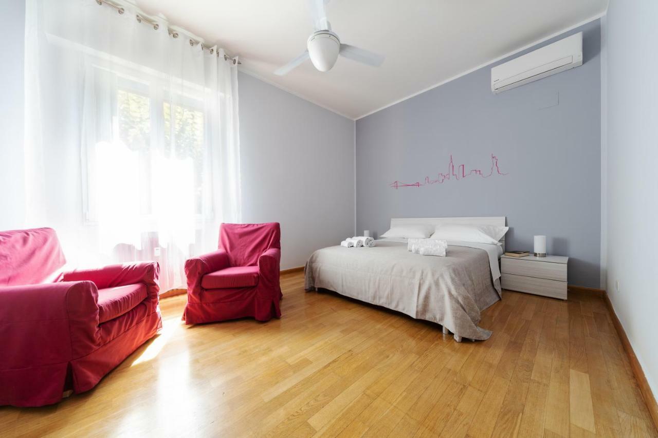 Sant'Orsola Colorful Huge Apartment โบโลญญา ภายนอก รูปภาพ