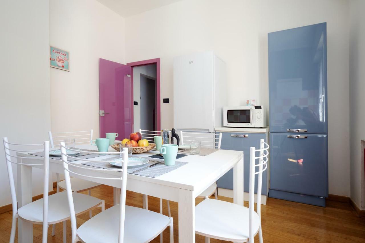Sant'Orsola Colorful Huge Apartment โบโลญญา ภายนอก รูปภาพ