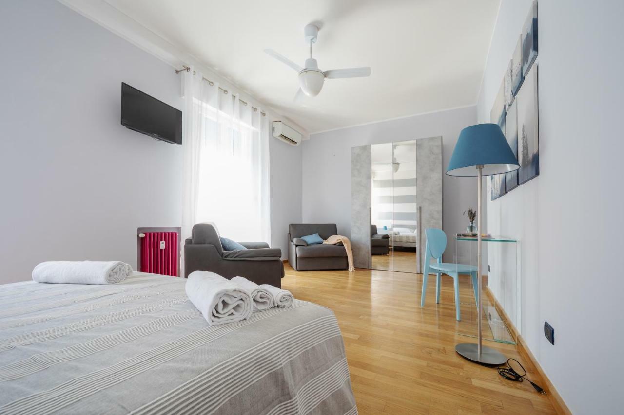 Sant'Orsola Colorful Huge Apartment โบโลญญา ภายนอก รูปภาพ